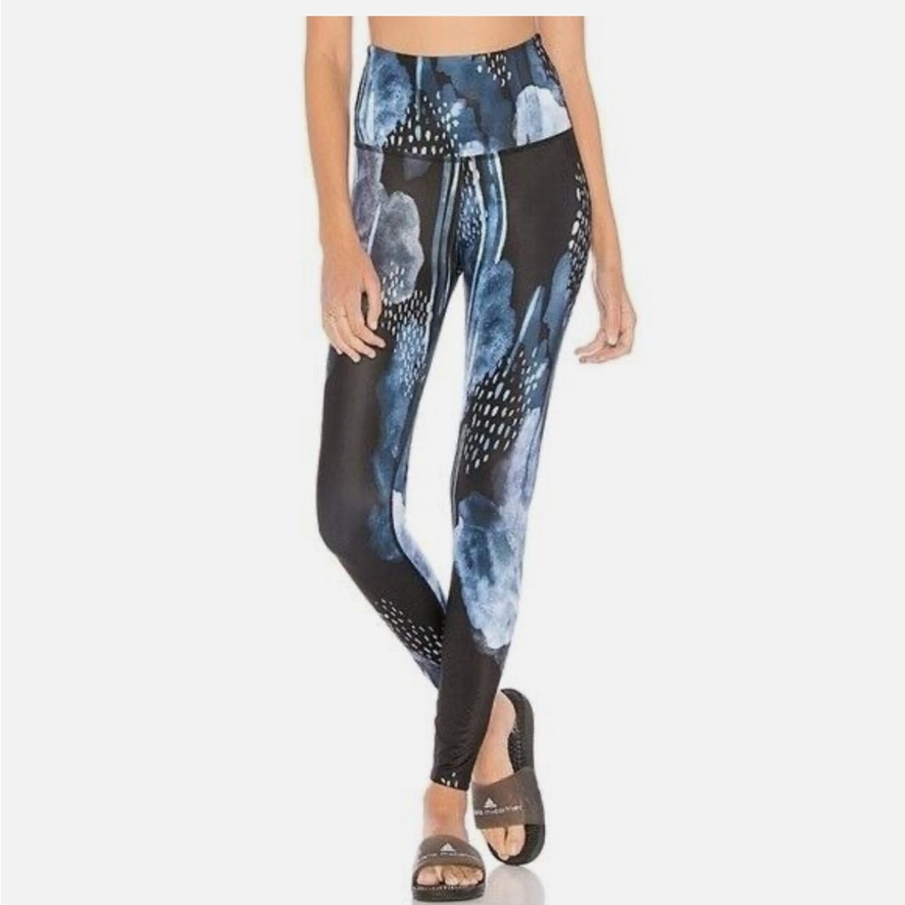 Beyond Yoga Lux High Waist Midi Legging in Rainy Clouds Size S